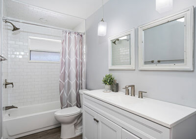 Montego-Master Bathroom