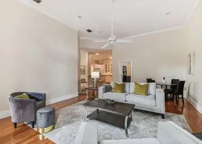 Lime Door Décor Tampa - Tennessee Avenue Home Staging